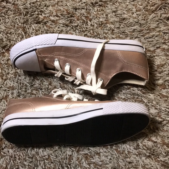 Air Walk sneakers - Picture 7 of 9